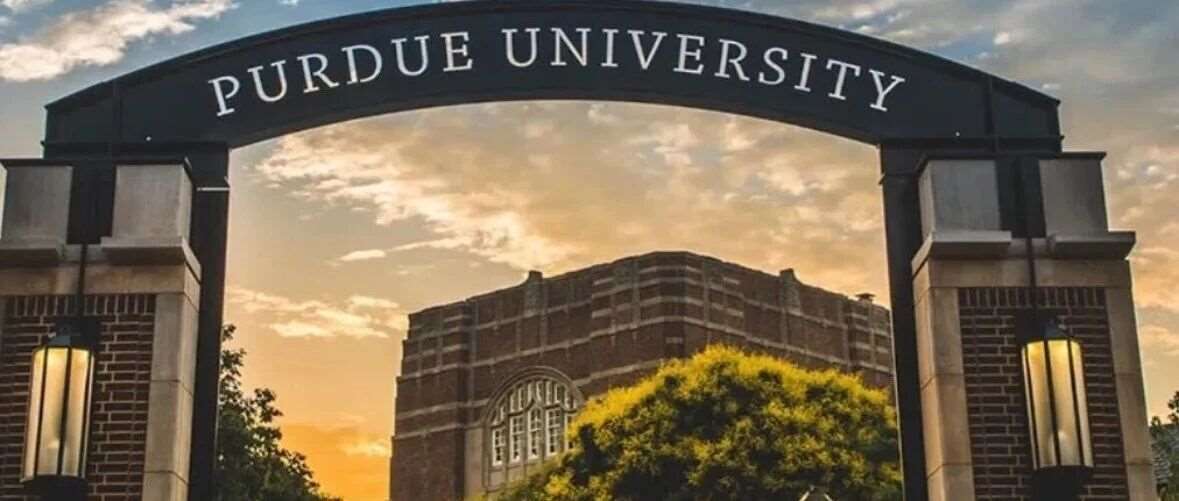 普渡大学被曝不再招收中国学生！校长还是华人？？？